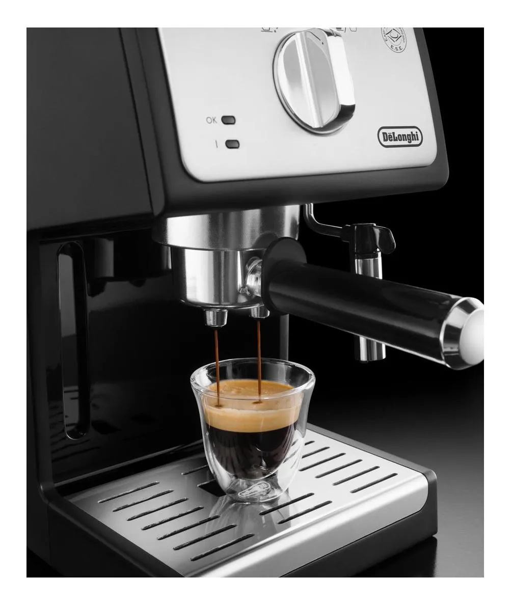 Кофеварка рожкового типа Delonghi ECP33,21