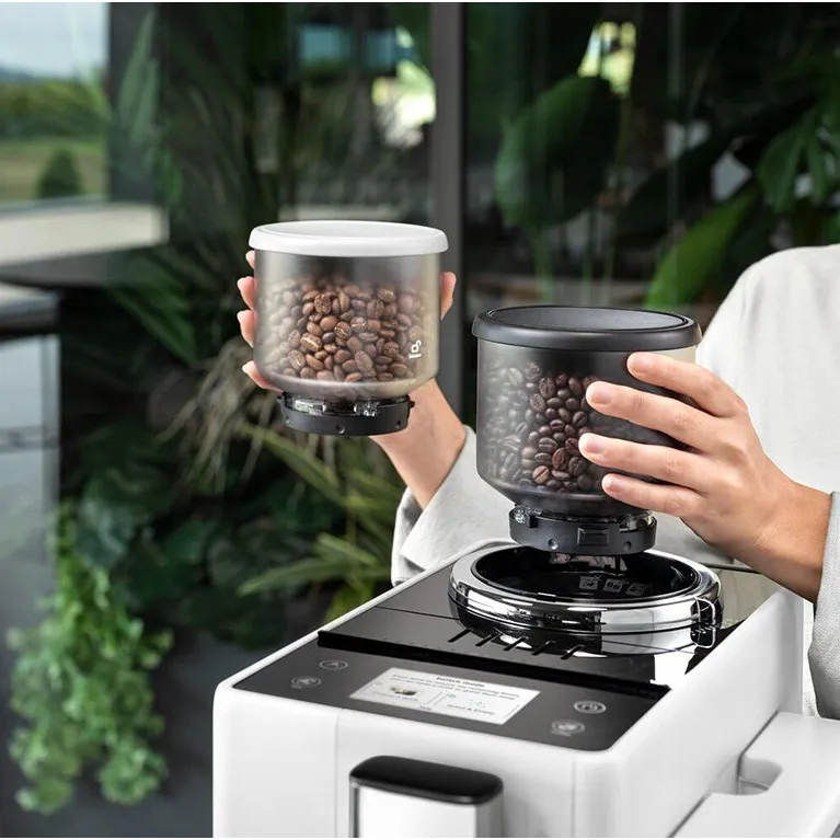 Кофемашина автоматическая DeLonghi EXAM440.55.W Rivelia Perfetto белый