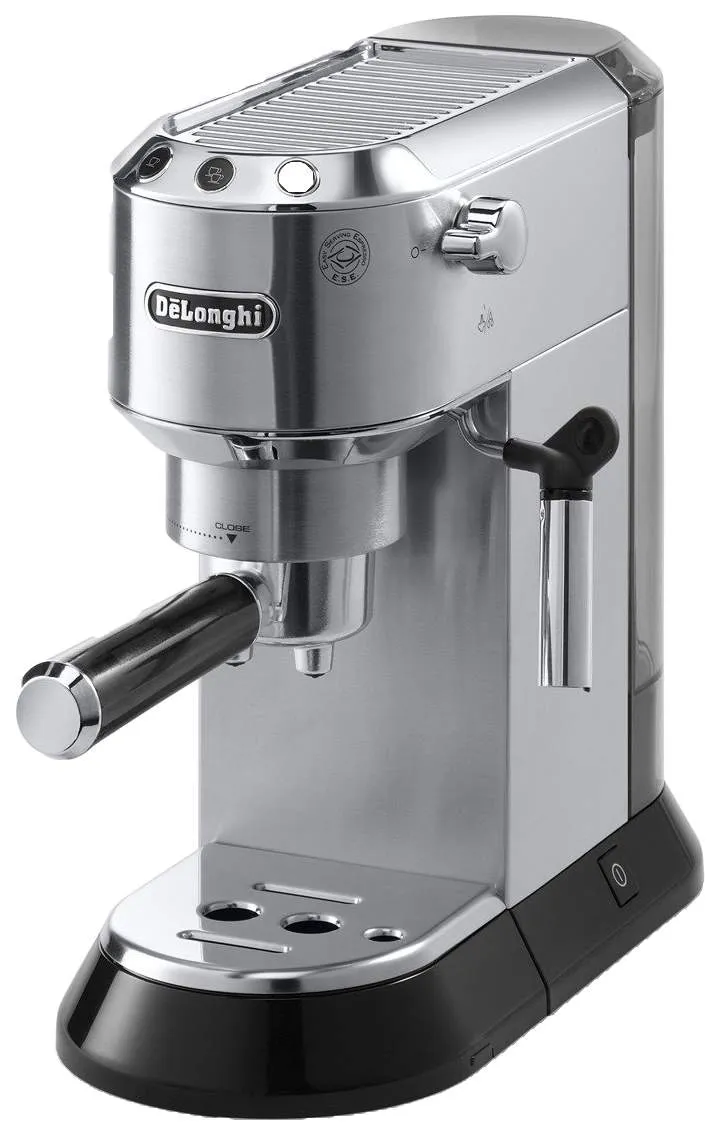 Кофеварка рожкового типа DeLonghi EC685,M